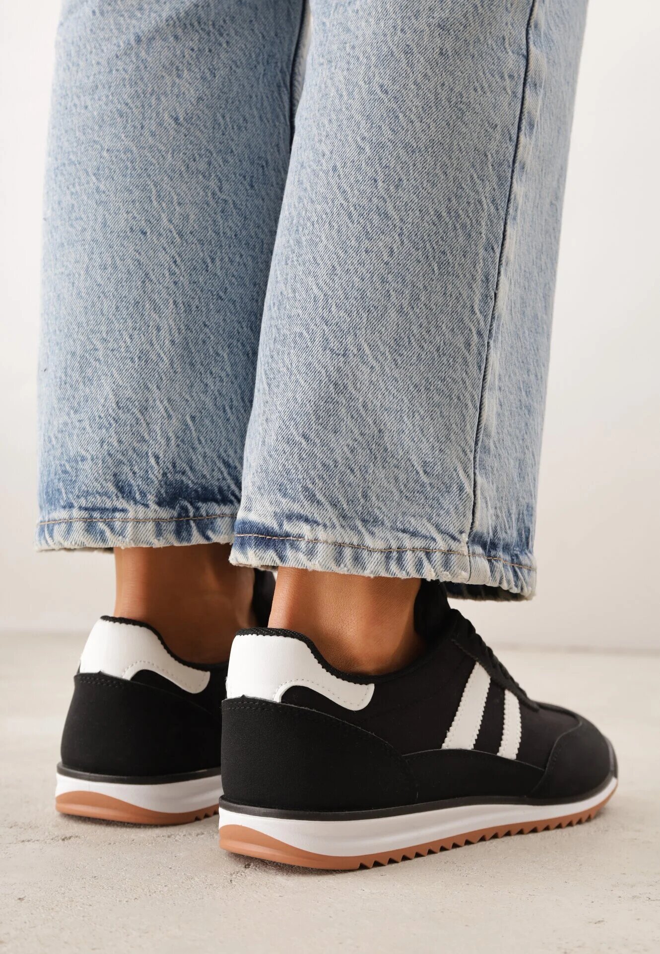 mulanka Sneakers Negri cu Motiv Geometric Jannata