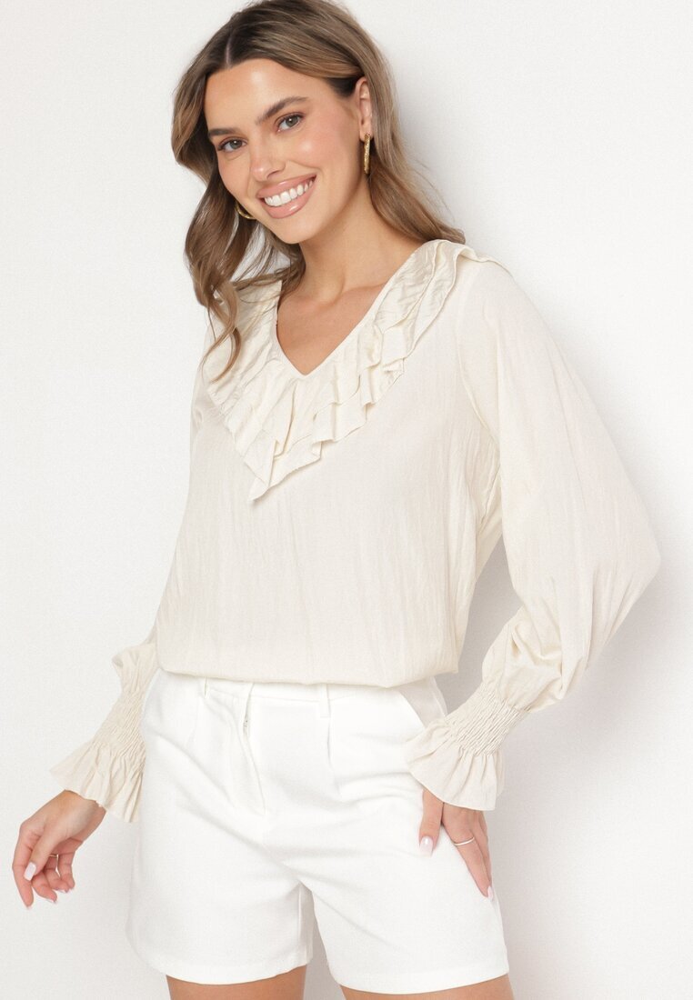 new collection Bluză Bej cu Viscoză în Stil Rustic cu Volane Finlimi