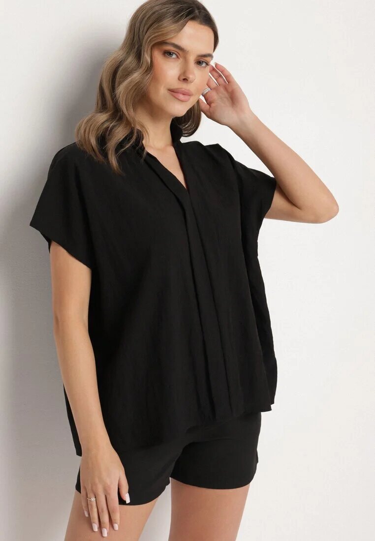 new collection Bluză Neagră oversize cu croială liliac din viscoză cu decolteu în V Davilisa