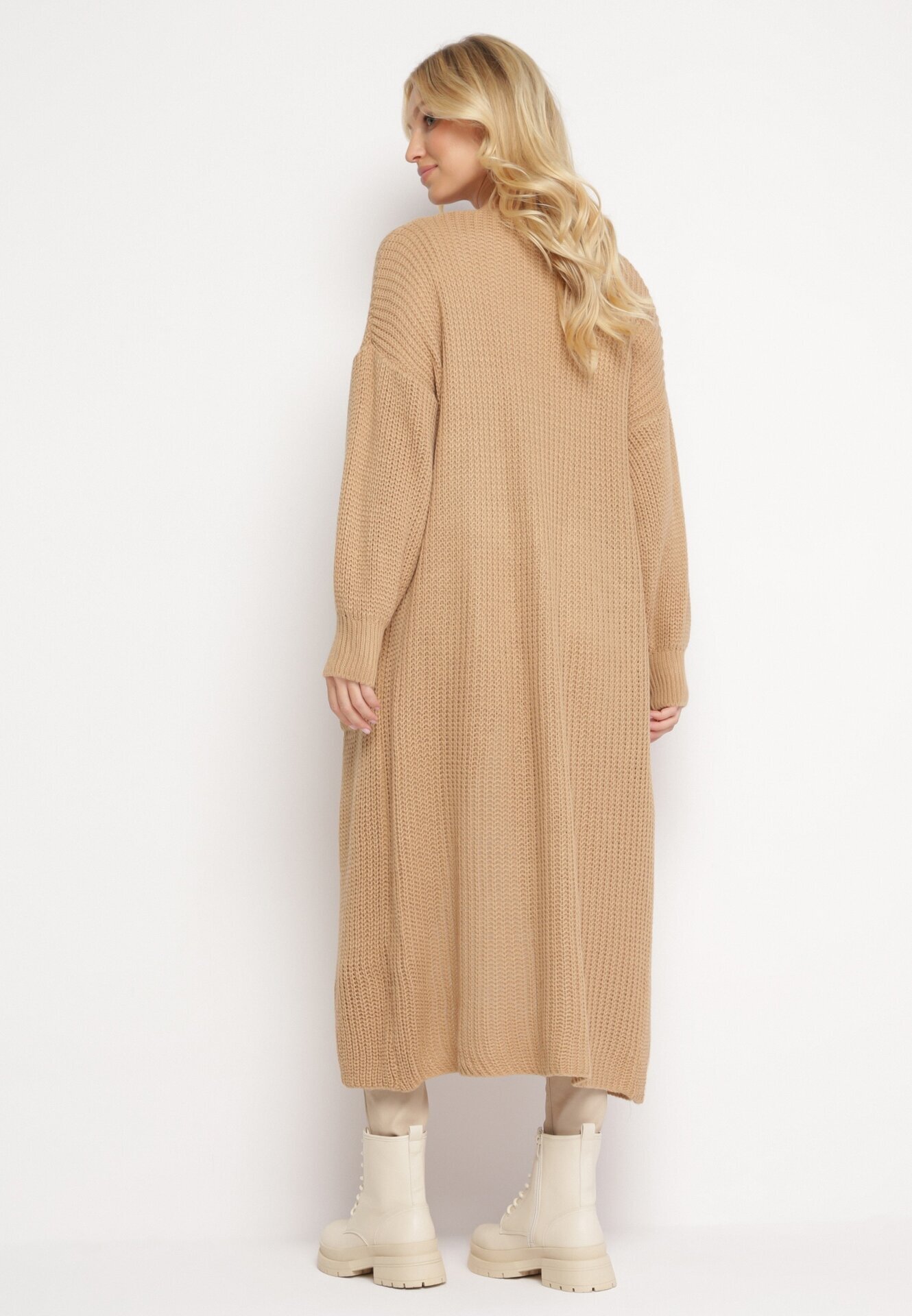 new collection Cardigan Lung Maro cu croială lejeră Mostiura