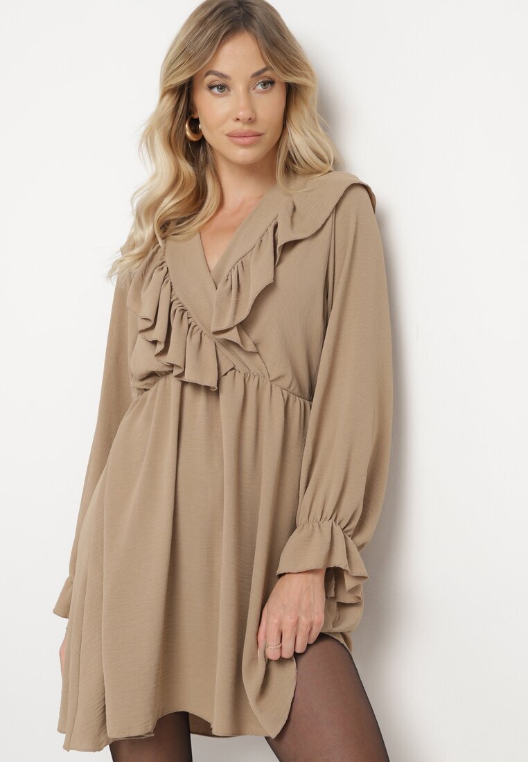 new collection Rochie Evazată Bej închis cu croială petrecută și volane Celonara