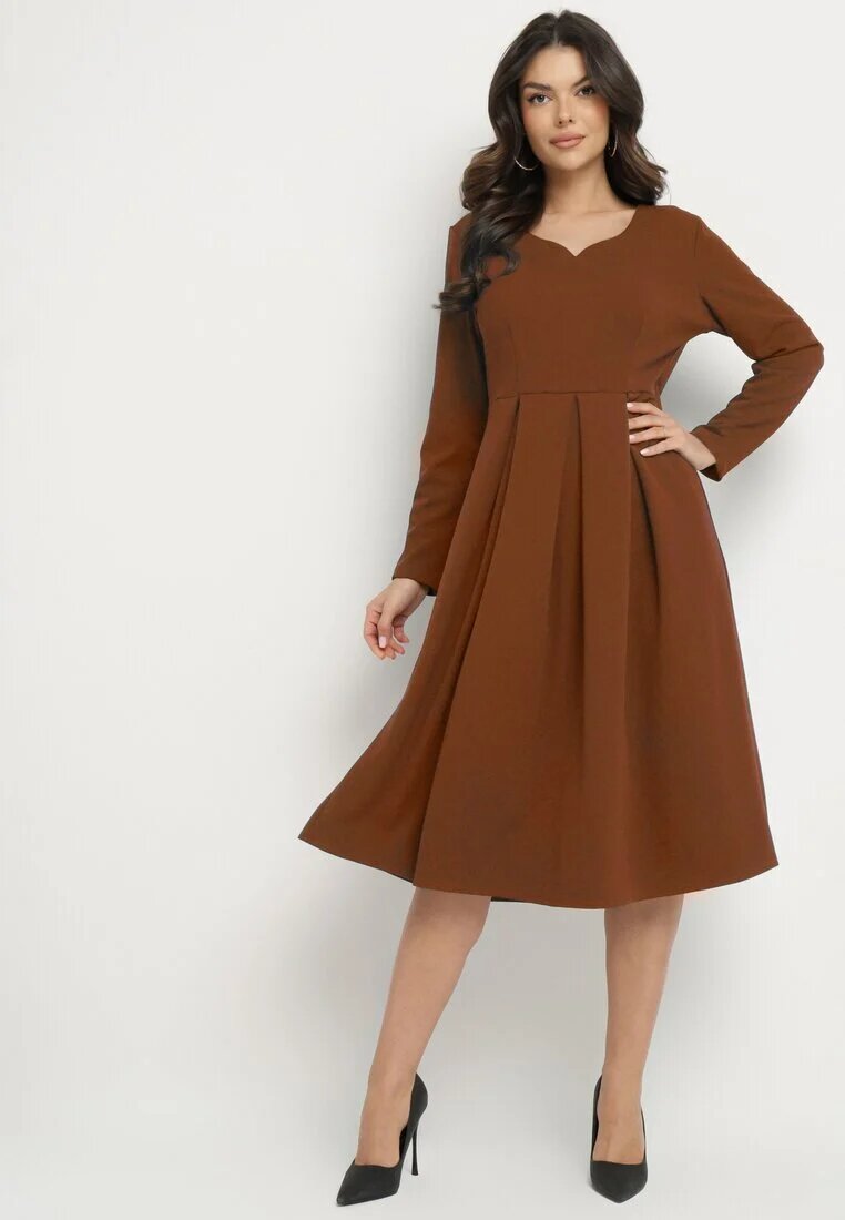 new collection Rochie Maro Evazată de Seară cu Decolteu Ascuțit Temithiel