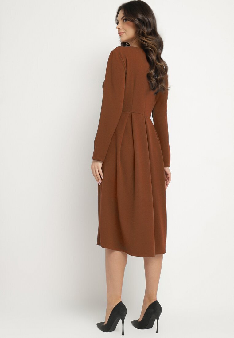 new collection Rochie Maro Evazată de Seară cu Decolteu Ascuțit Temithiel