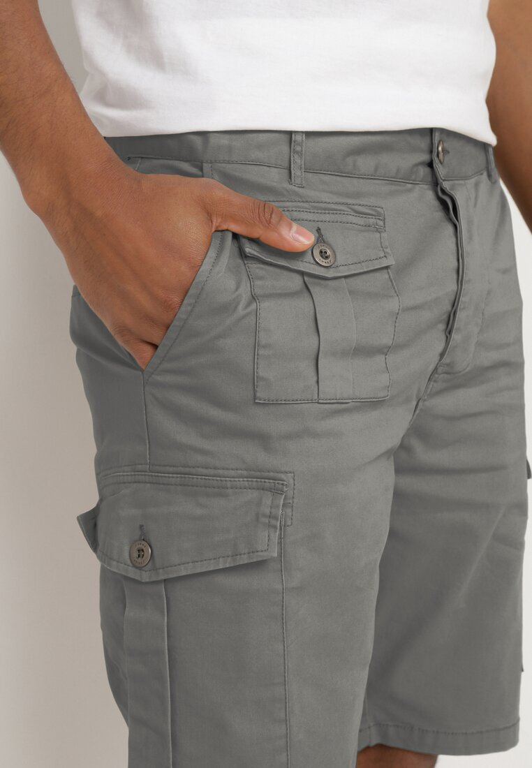  Pantaloni scurți Gri închis din bumbac Stil cargo cu buzunare închise cu capse Tiasola