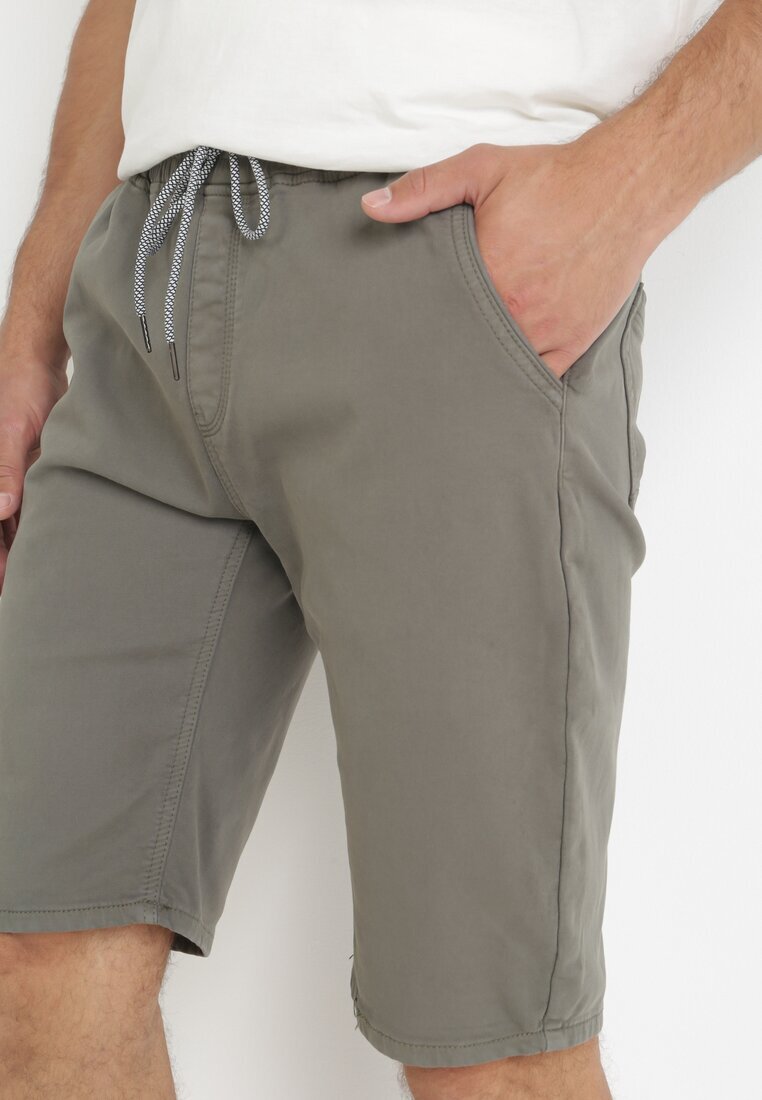  Pantaloni scurți Verde închis cu elastic în talie și cu manșete la picioare Feven