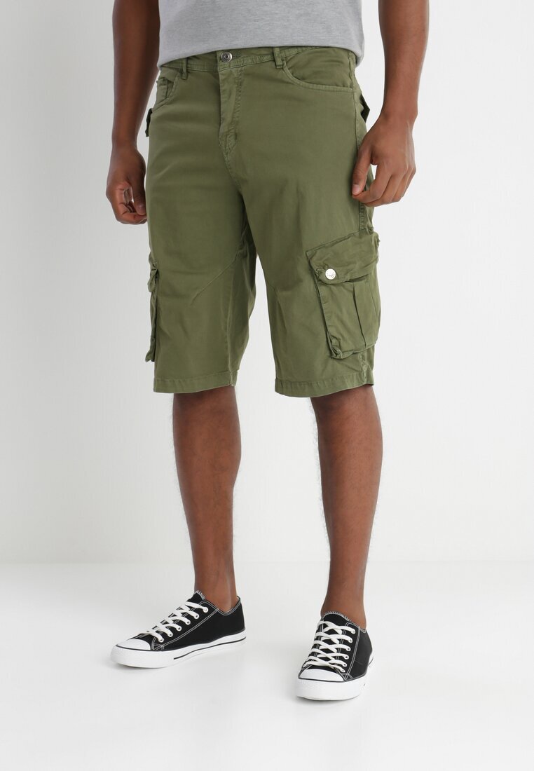  Pantaloni scurți verde închis Noriloe