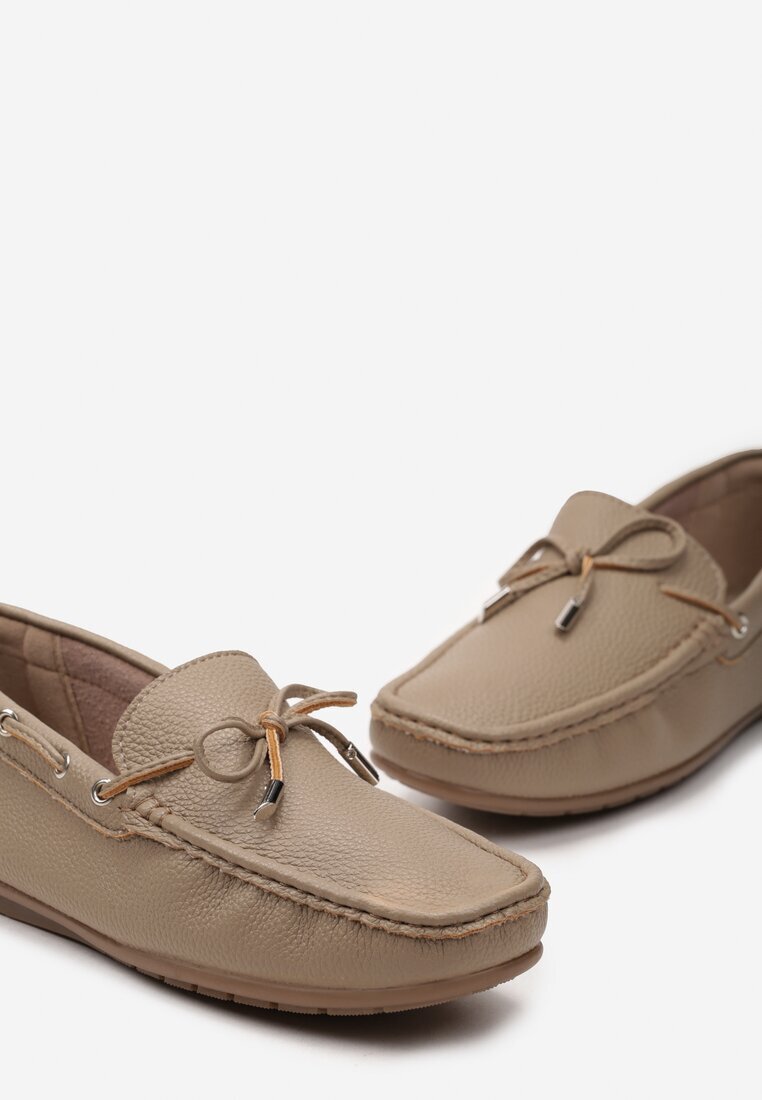  Pantofi Bej închis din piele ecologică în stil mocasini cu cusături și fundă Randaca