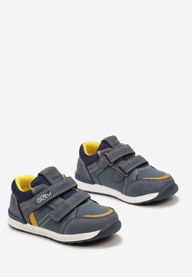  Pantofi Sport Gri cu închidere cu scai și Cusături Decorative Zlotia
