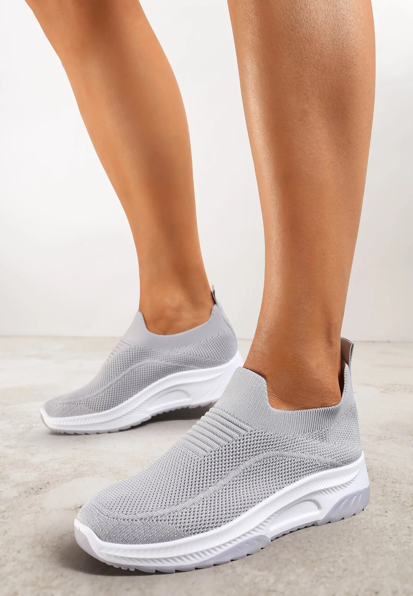  Pantofi Sport Gri Slip-on cu Pană cu Perforații Mellarina