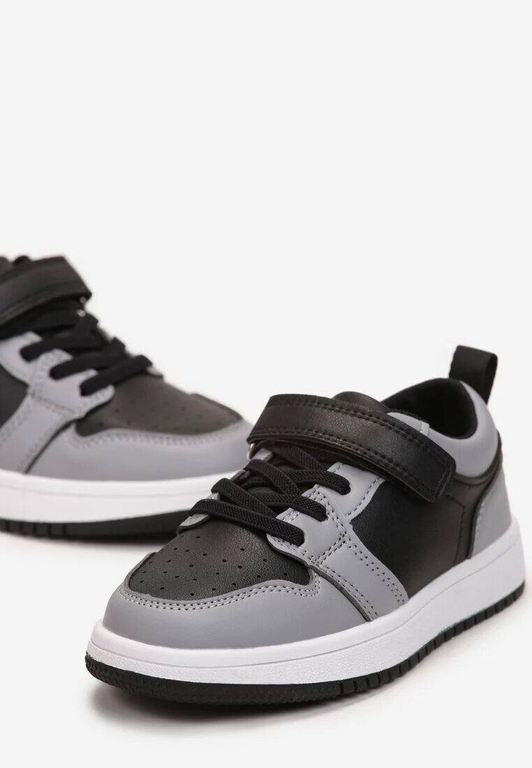  Pantofi Sport Negru-Gri Plati Cu scai și șireturi Haelia