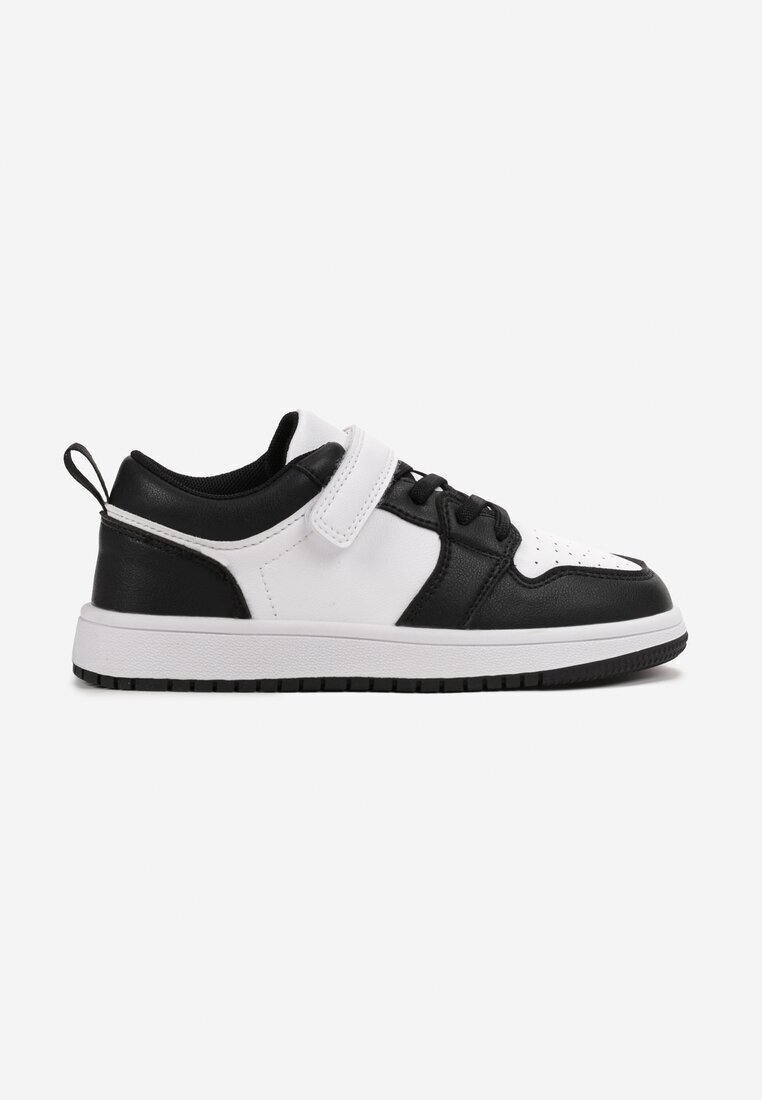  Pantofi sport plati negru-alb închiși cu scai și cu șireturi Haelia