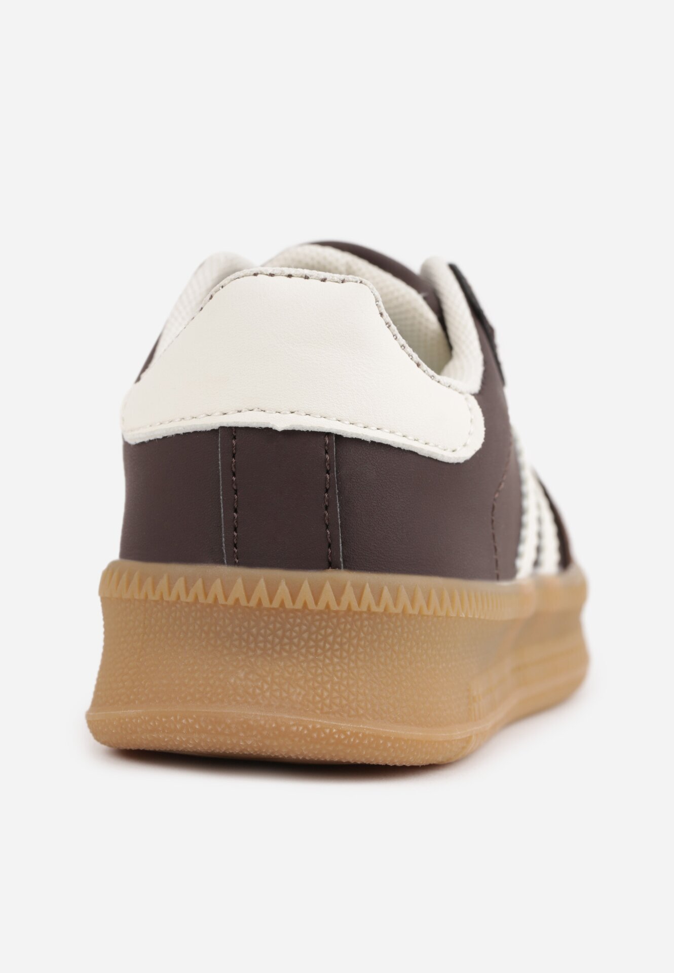 Pantofi sport sneakers în stil retro cu vârf larg Shaima Maro