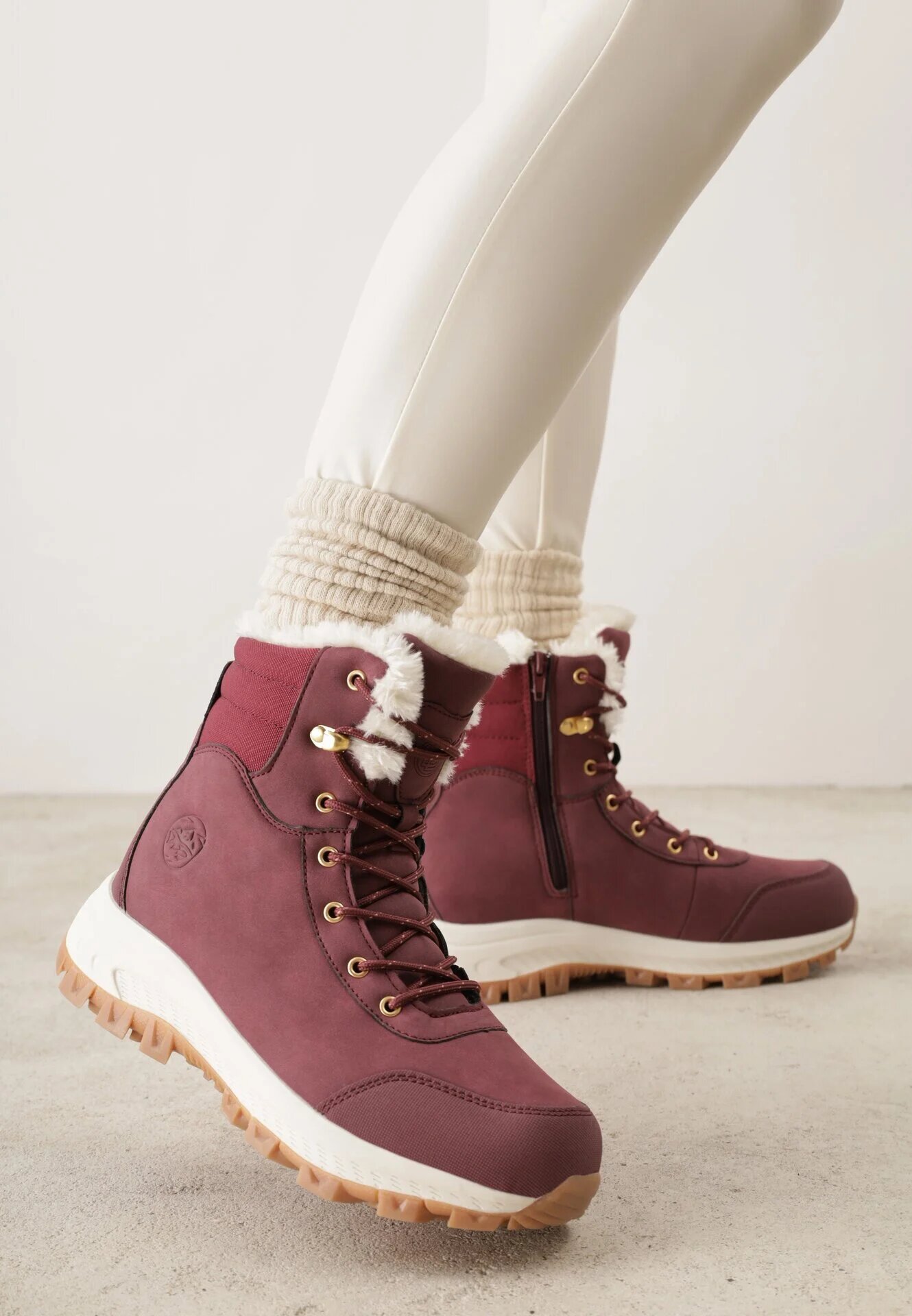  Pantofi trekking Bordo