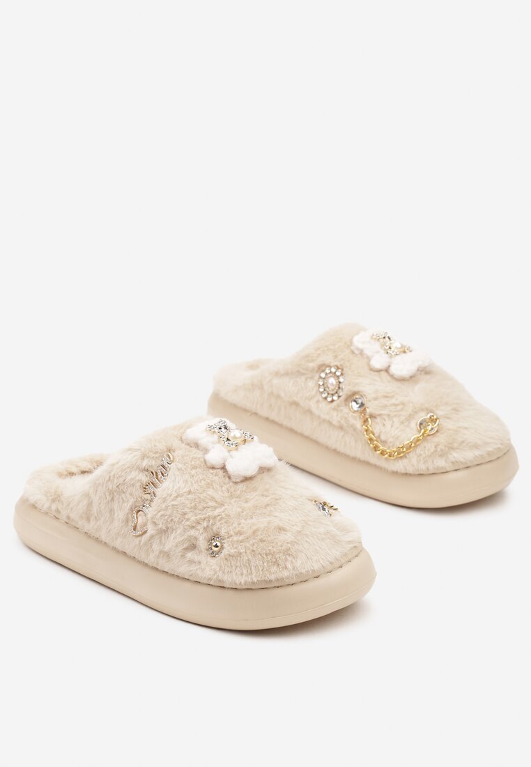  Papuci bej slip-on din blană cu aplicații decorative Reathlith