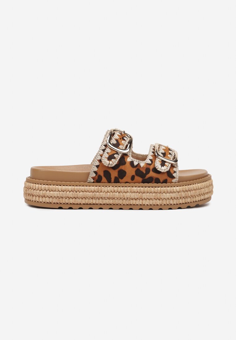  Papuci leopard cu platformă cu catarame și cu model geometric Saneles