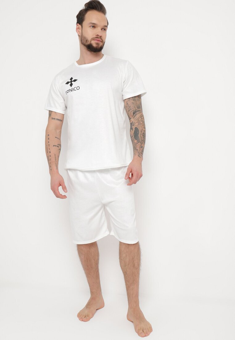  Pijama albă din bumbac 2 piese cu tricou cu imprimeu și pantaloni scurți lărguți Tarietha
