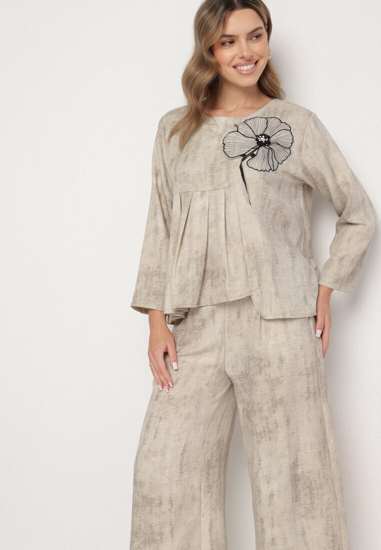 pretty Set Bej Bluză cu Tiv Evazat și Aplicație Floare și Pantaloni Largi Ravirisa