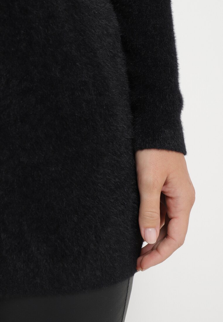  Pulover Negru din tricot pufos Valen