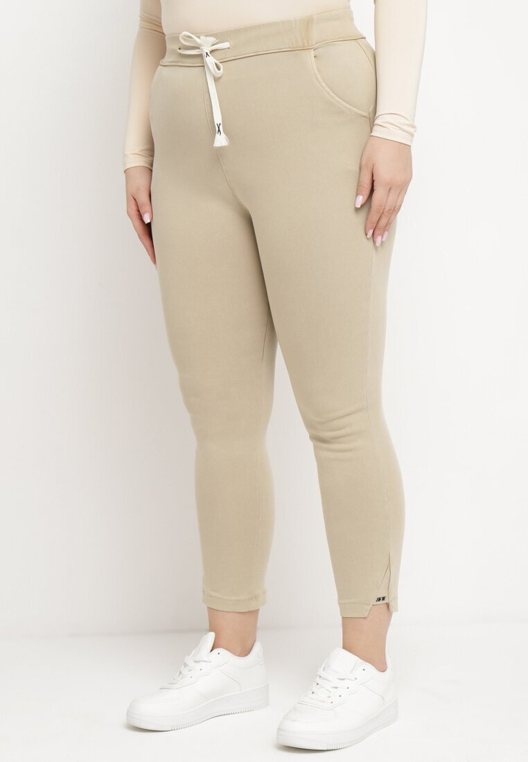 queene Pantaloni Bej Skinny cu șnur în talie și buzunare Irfana