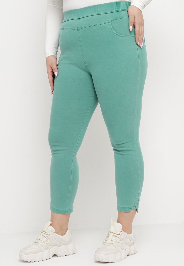 queene Pantaloni verde deschis cu talie înaltă lungime 7/8 cu Zirconii Aineth