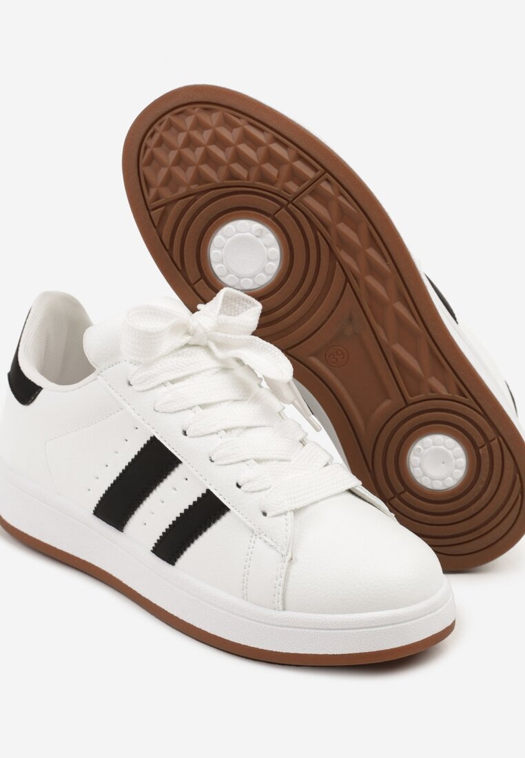 renda Adidași Albi cu Perforații și Benzi Decorative Deolene
