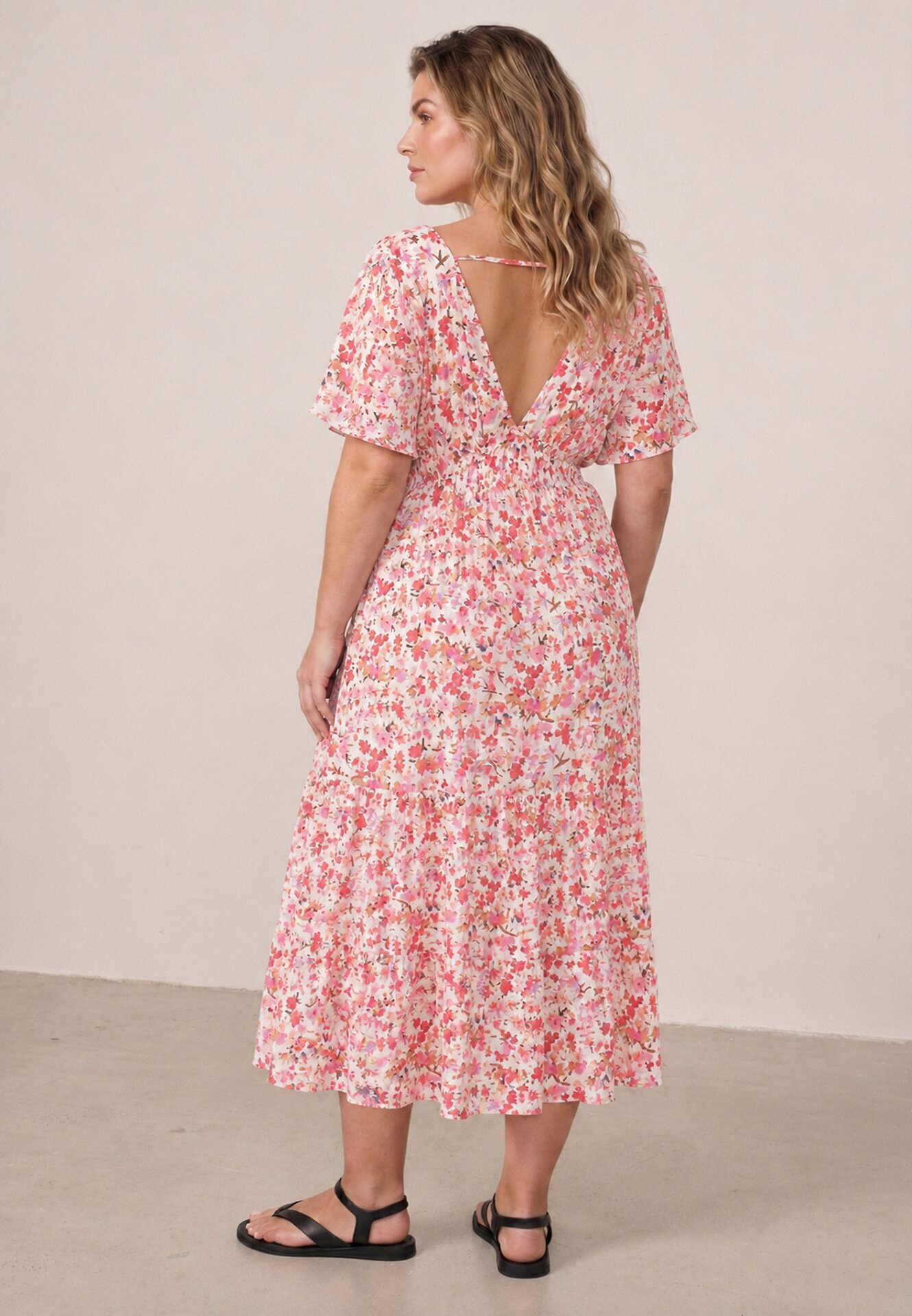 retro & icone Rochie ajustată casual cu flori și viscoză Myrassa Roz