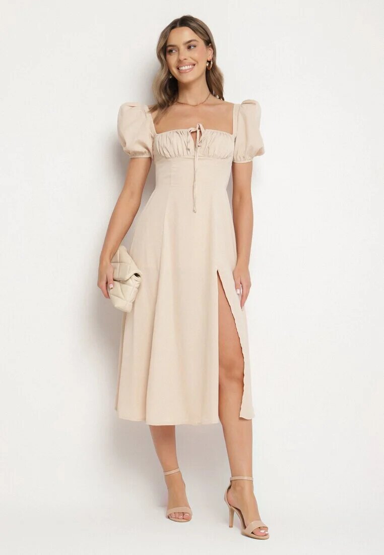 retro & icone Rochie bejă în stil rustic cu legătură la decolteu și despicătură Idanillea