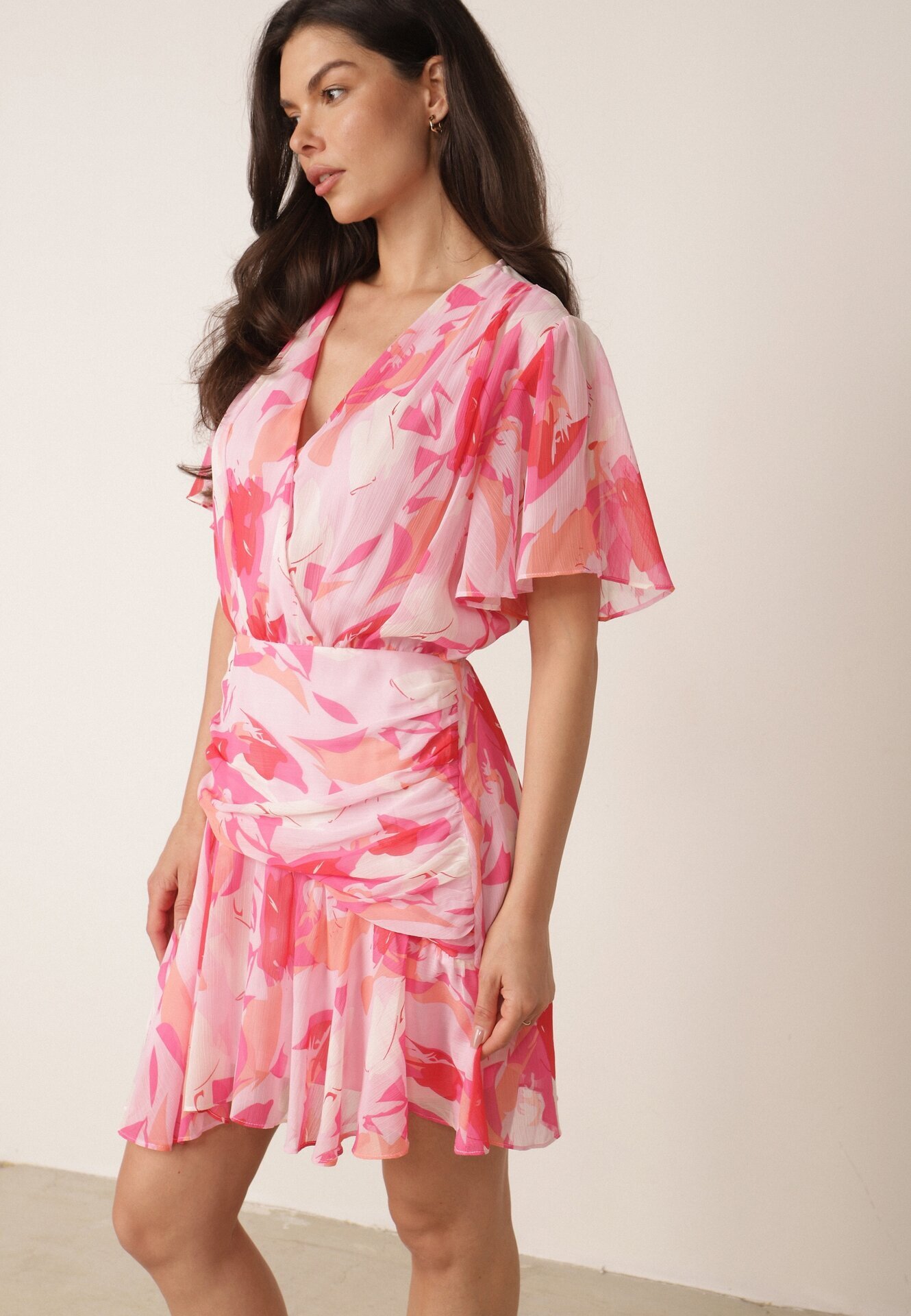retro & icone Rochie cu elastic în talie decolteu petrecut cu model abstract Moniolea Roz