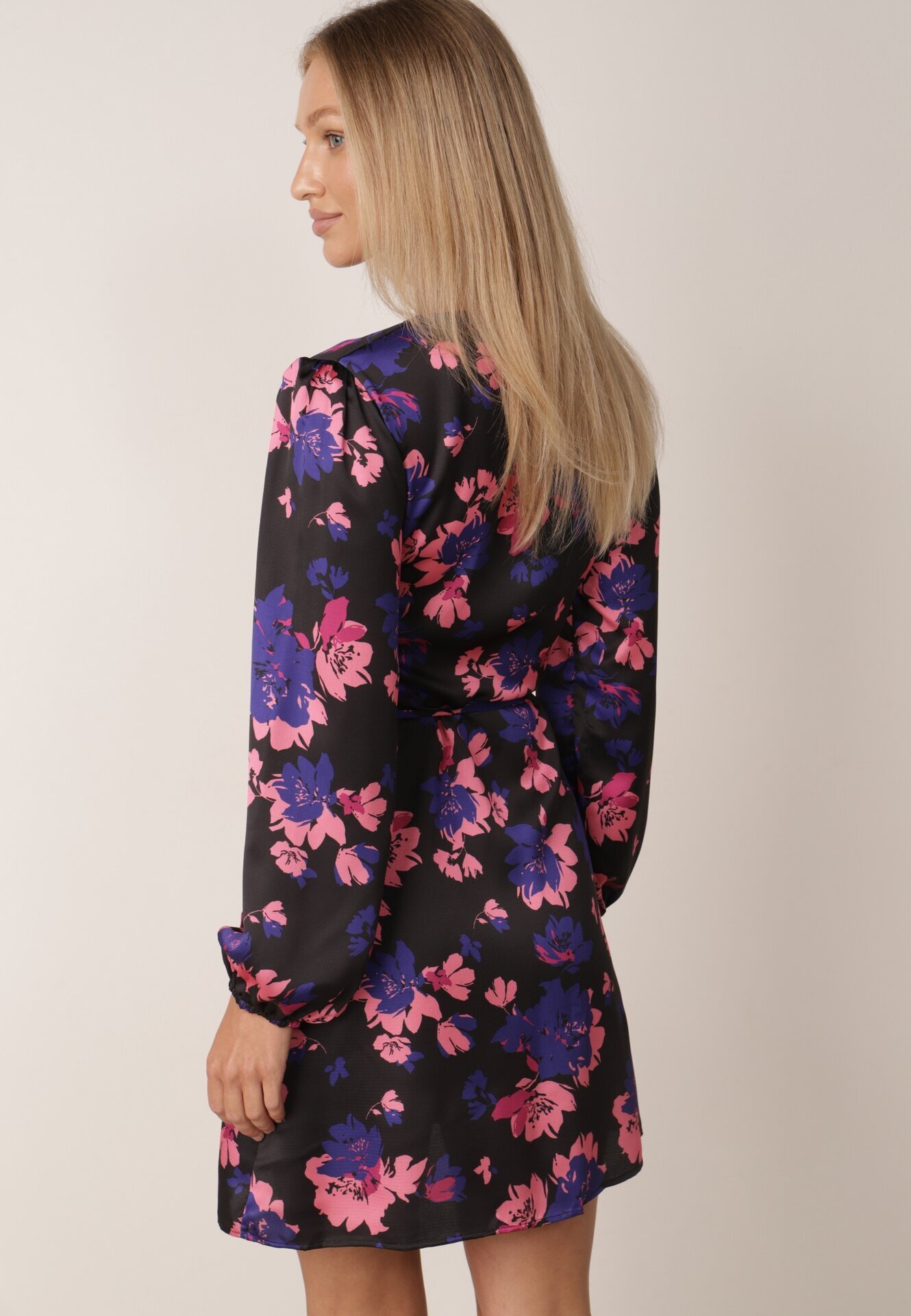 retro & icone Rochie Neagră Petrecută cu flori Alisia