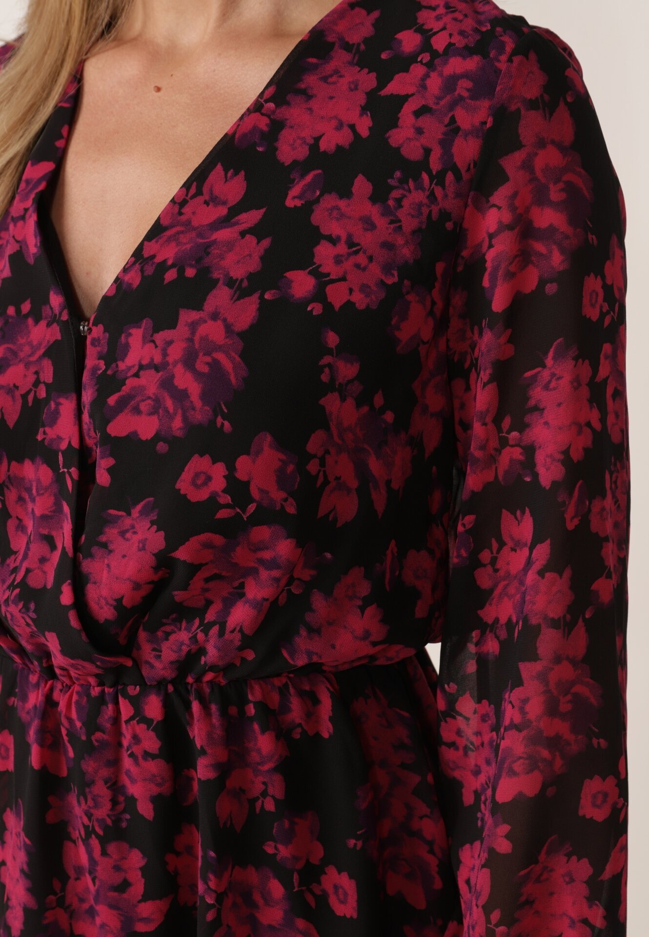 retro & icone Rochie Roz Mini Evazată cu Decolteu Petrecut Attavia