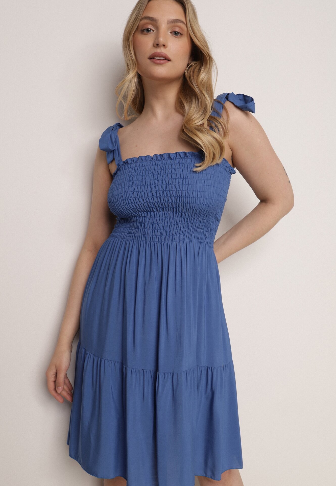  Rochie Albastră Evazată din Bumbac cu Elastic în Talie cu Bretele Gelfea