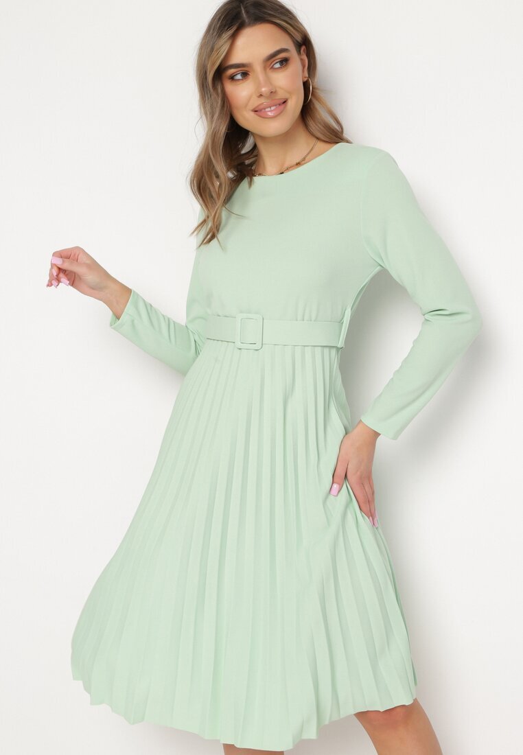  Rochie Verde Midi cu Fustă Plisată și Curea Ondinetta