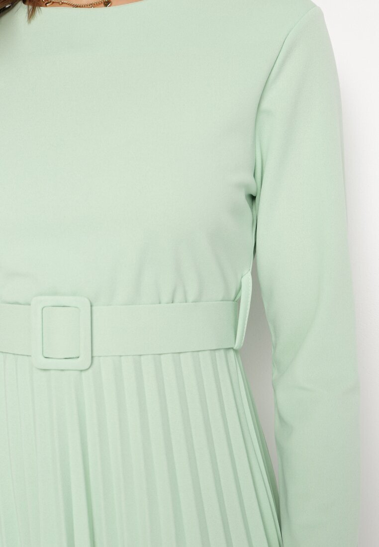  Rochie Verde Midi cu Fustă Plisată și Curea Ondinetta