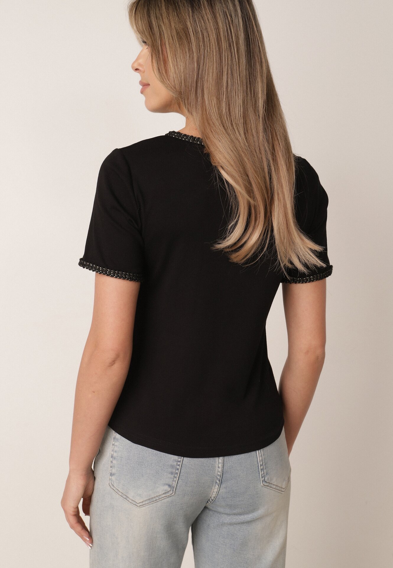 romee's T-shirt minimalist din bumbac decorat cu împletituri Thessele Negru