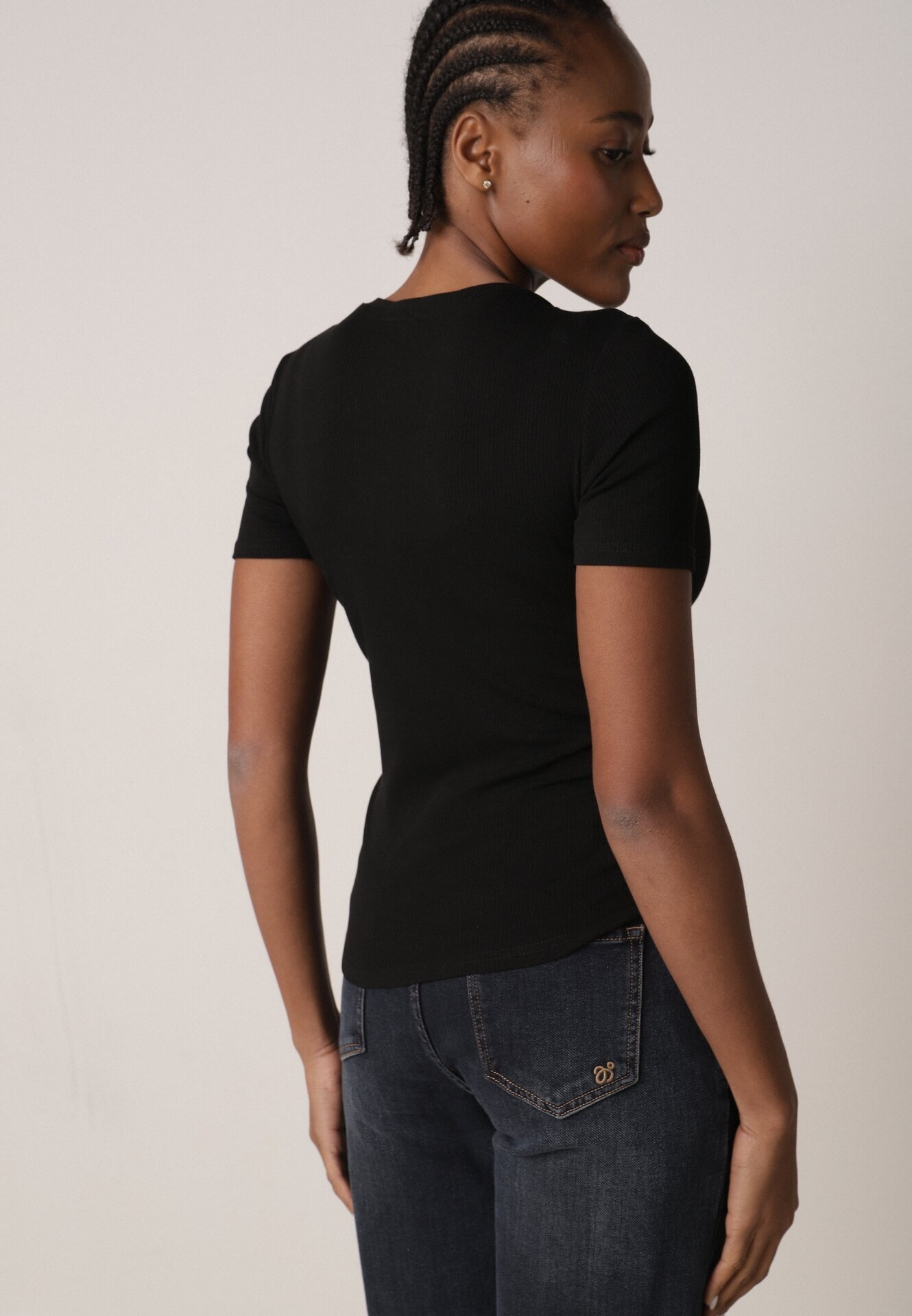 romee's Tricou Negru Striat Decorat pe Laterale cu Încrețituri Nedisa