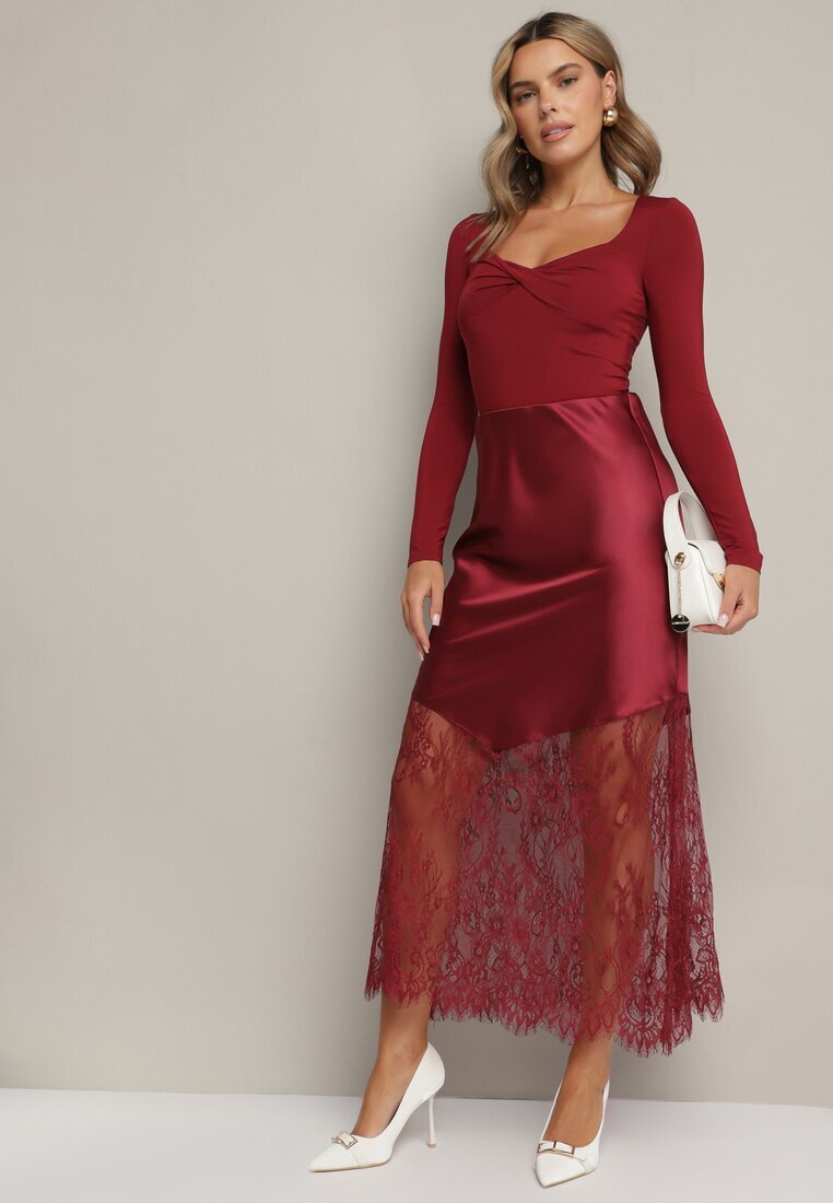 rosa Fustă de Satin Bordeaux Decorată cu Dantelă Milori