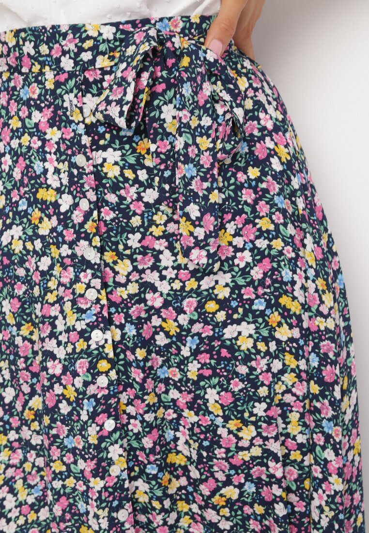 rosa Fustă Midi Bleumarin-Galbenă din Viscoză cu Imprimeu Floral cu Cordon din Material Omona