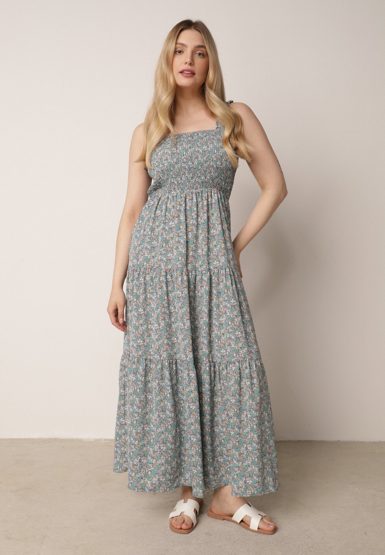 rosa Rochie Albastru deschis Cloș Cu bretele Florală Hasana