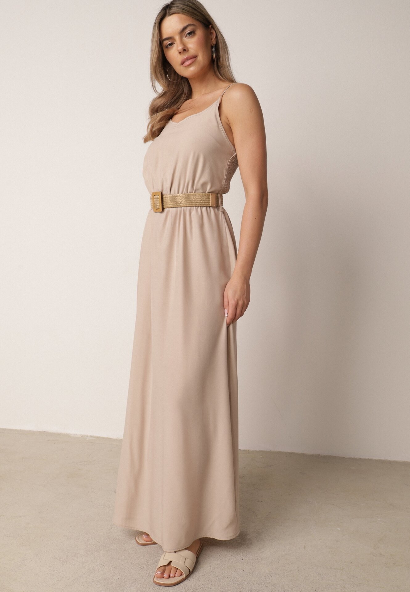 rosa Rochie Bej cu Curea Chrysaleia