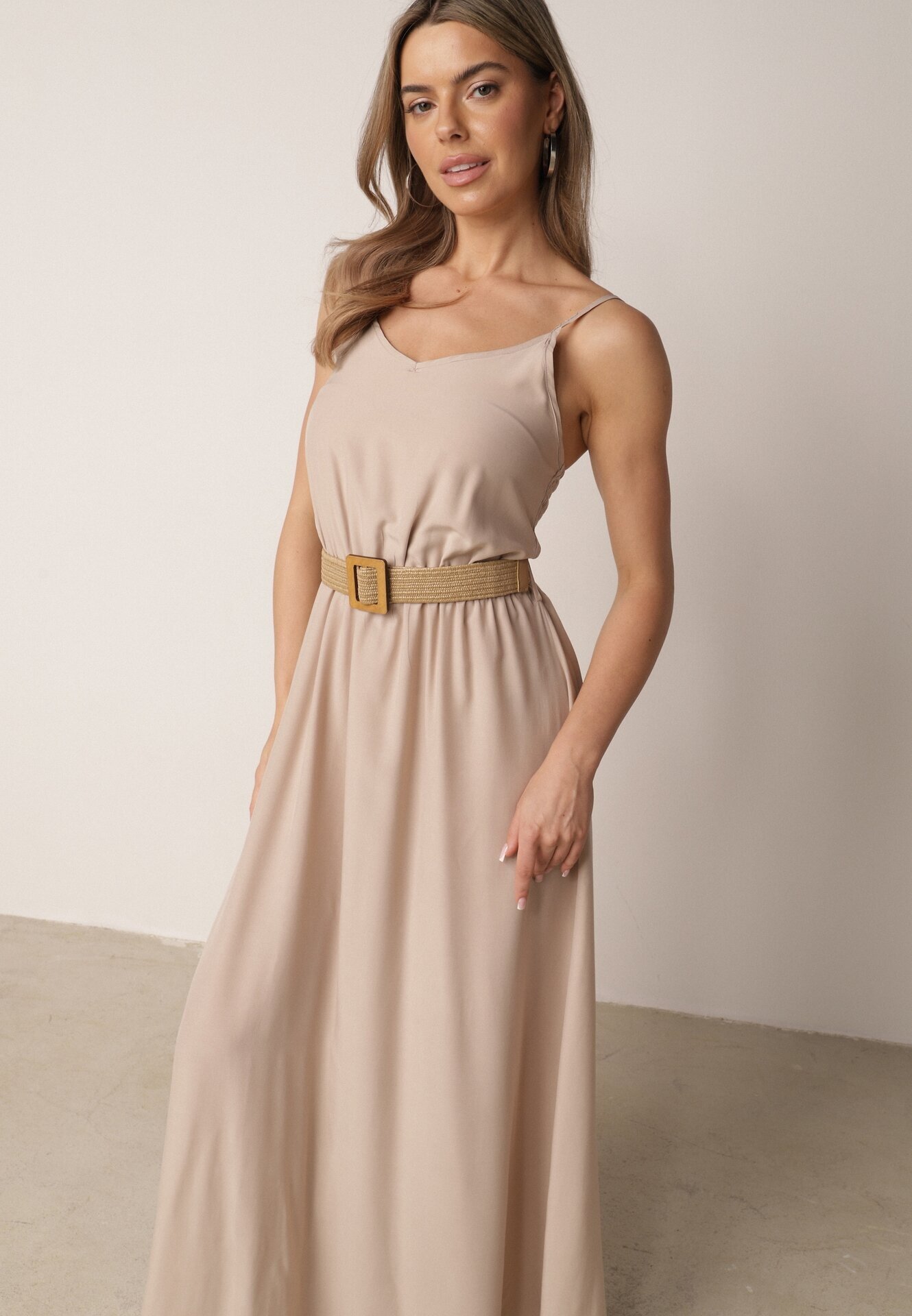 rosa Rochie Bej cu Curea Chrysaleia