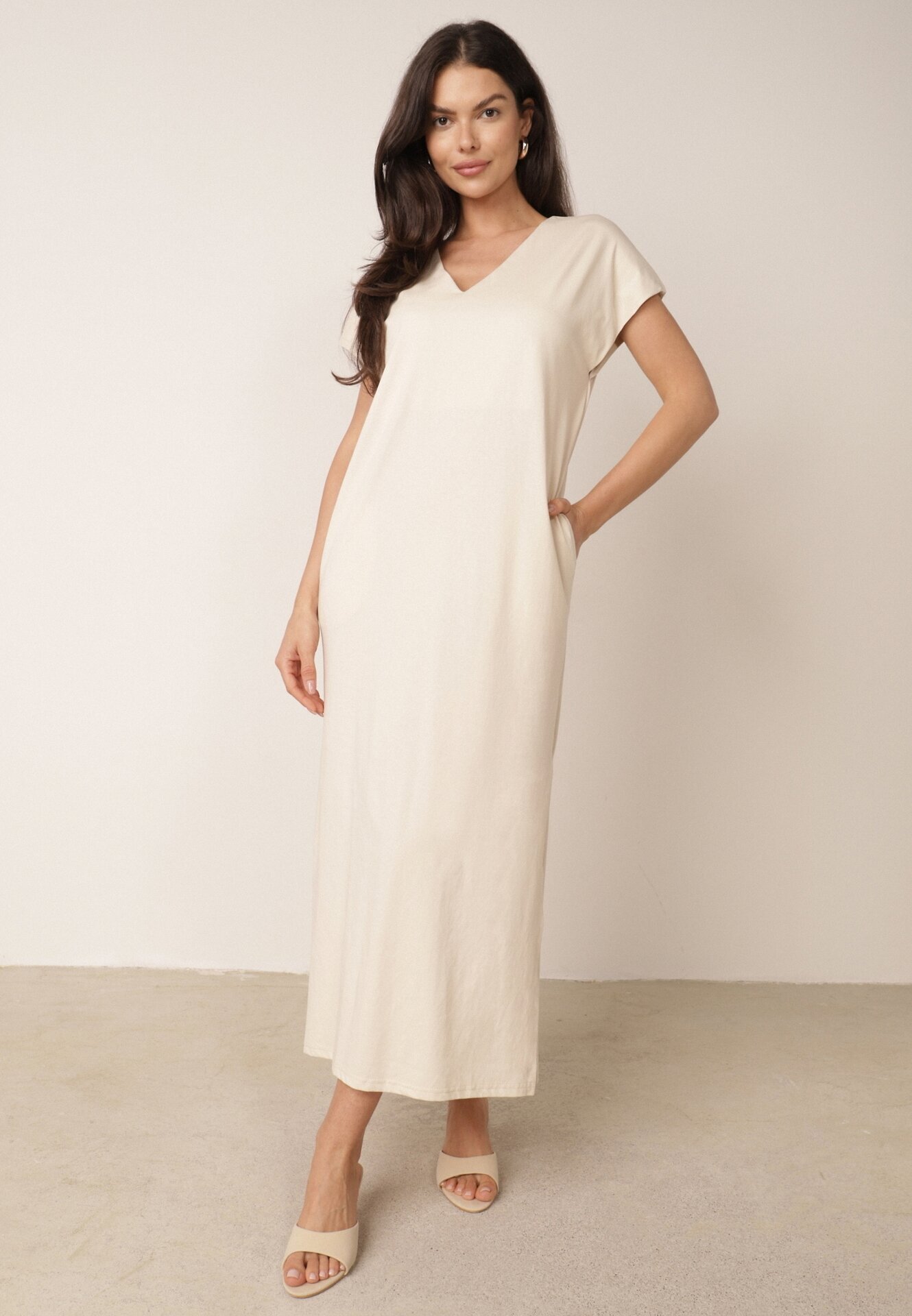 rosa Rochie din bumbac oversize cu buzunare Thaelusa Bej
