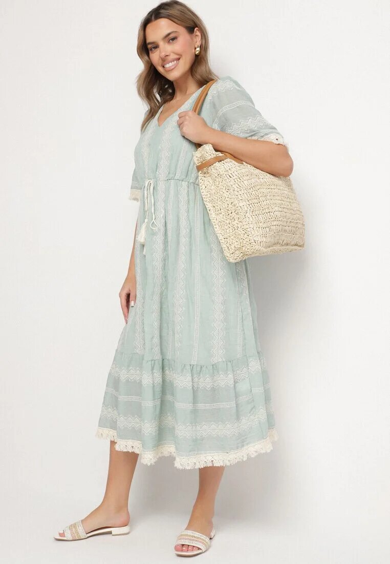 rosa Rochie mentă de bumbac boho cu croială evazată cu șnur și broderie Korithira
