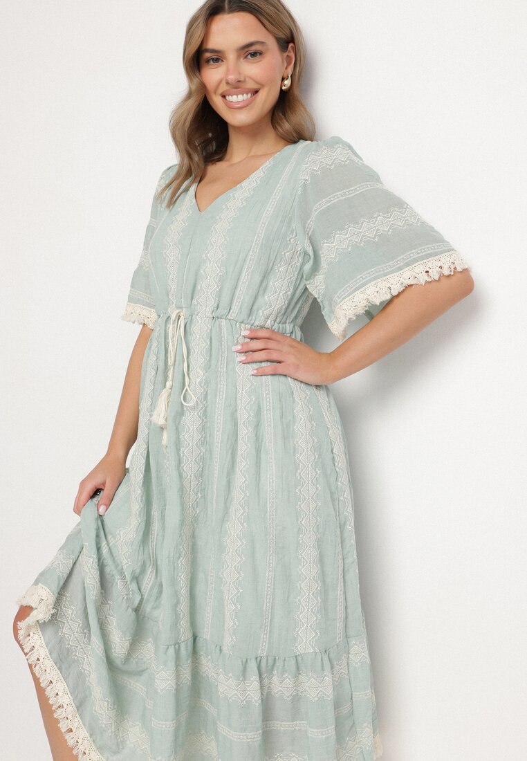 rosa Rochie mentă de bumbac boho cu croială evazată cu șnur și broderie Korithira