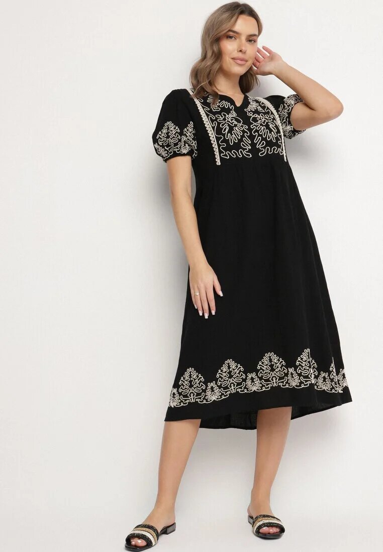 rosa Rochie Neagră De bumbac Boho Cu croi evazat Decorată cu broderie Lannivra