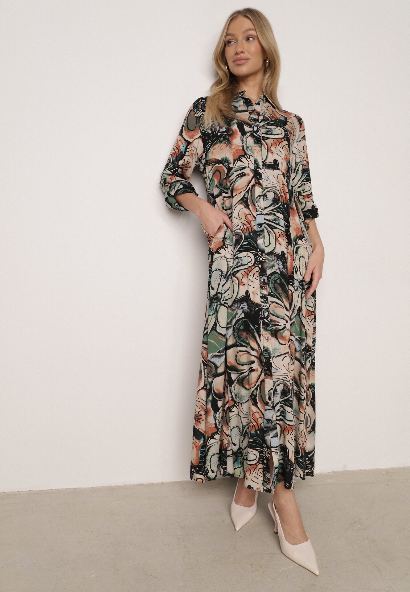rosa Rochie Negru-Bej Stil Cămașă Florală din Viscoză Decorată cu Nasturi Enanoris