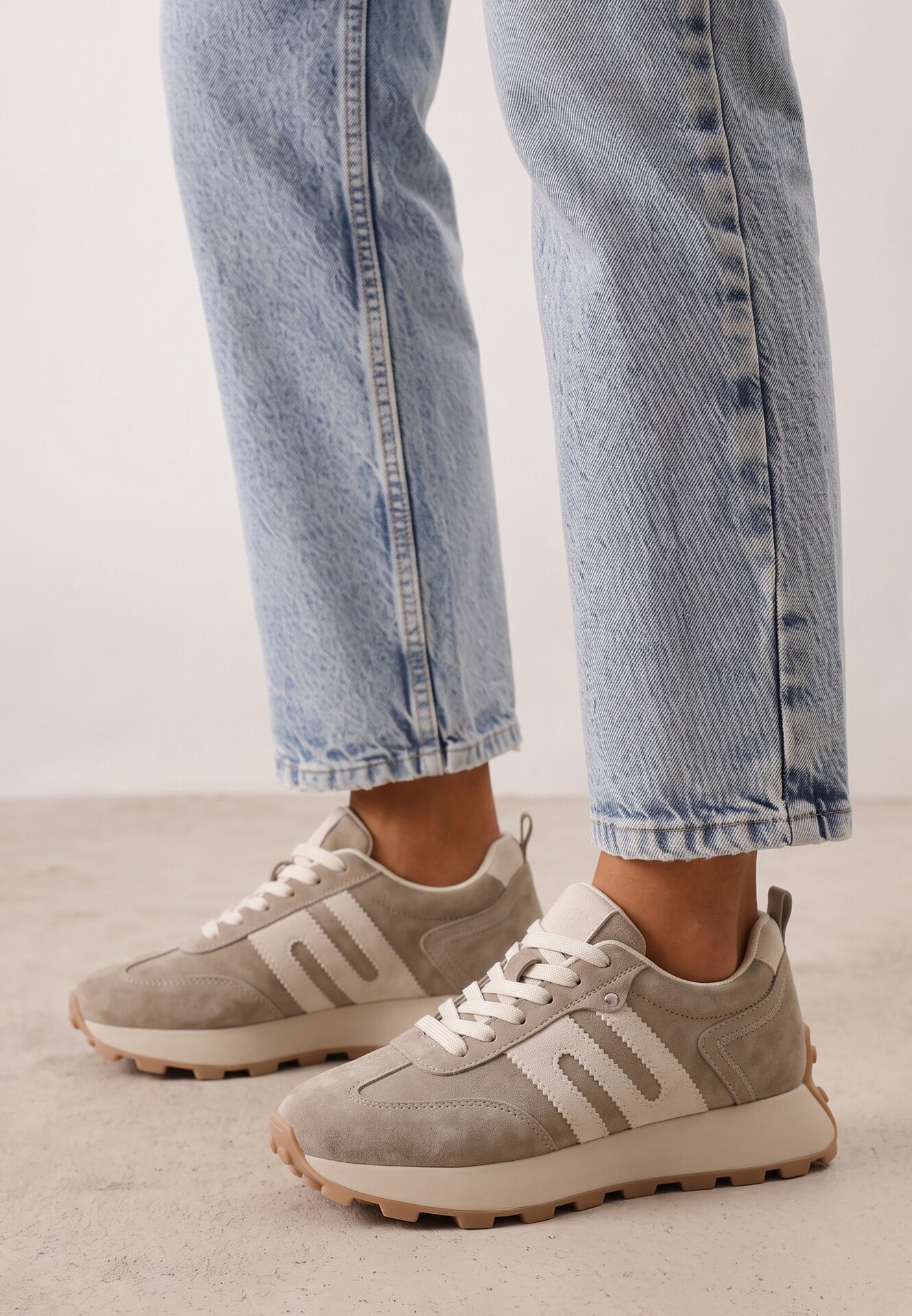 santorio Sneakers din piele naturală de căprioară cu cusături decorative Maliess Bej