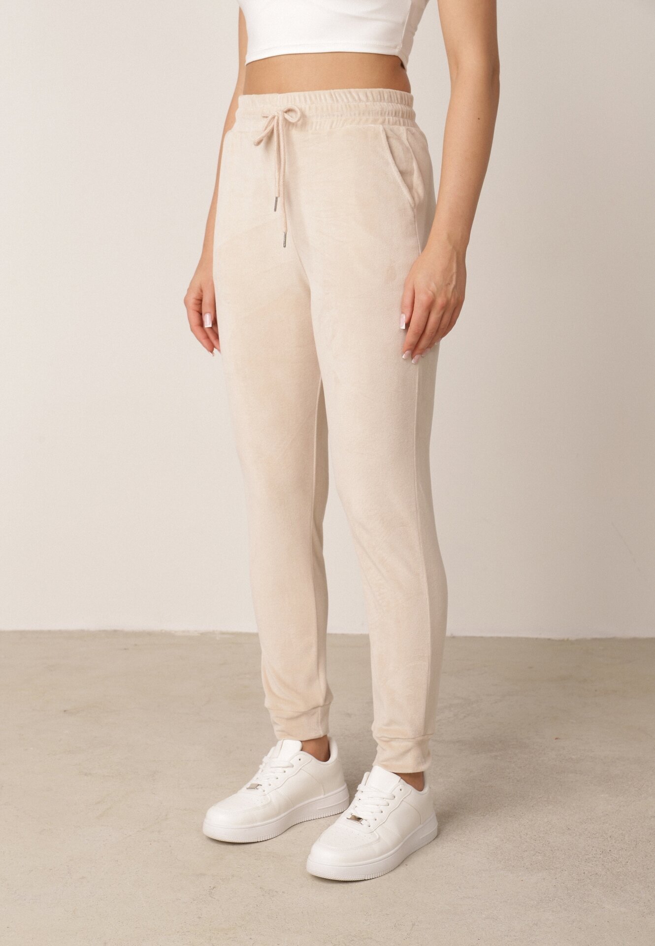  Set de trening Bej Velur Bluză cu glugă și Pantaloni Petyra