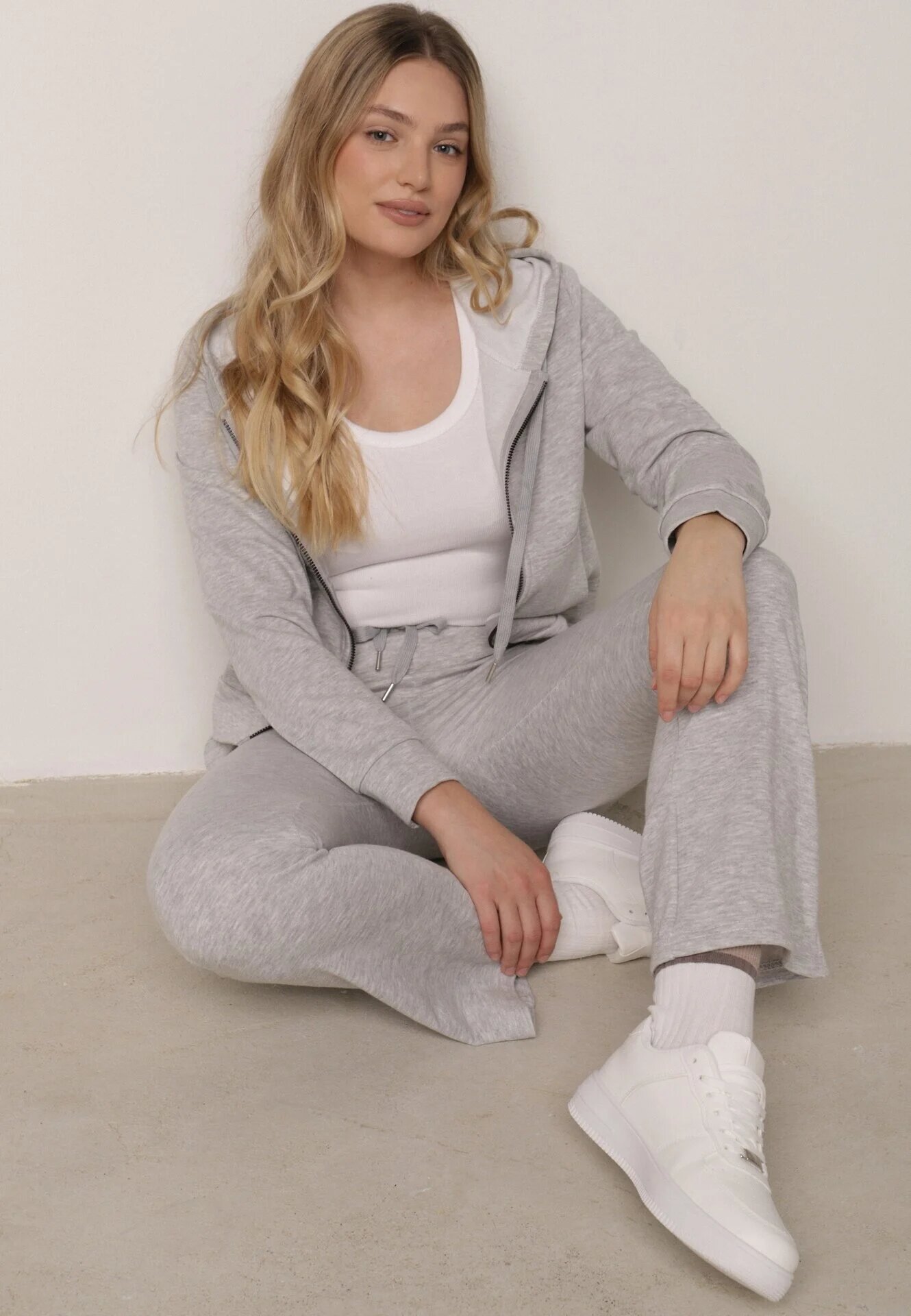  Set de trening gri deschis din bumbac bluză cu glugă și pantaloni evazați Nanre
