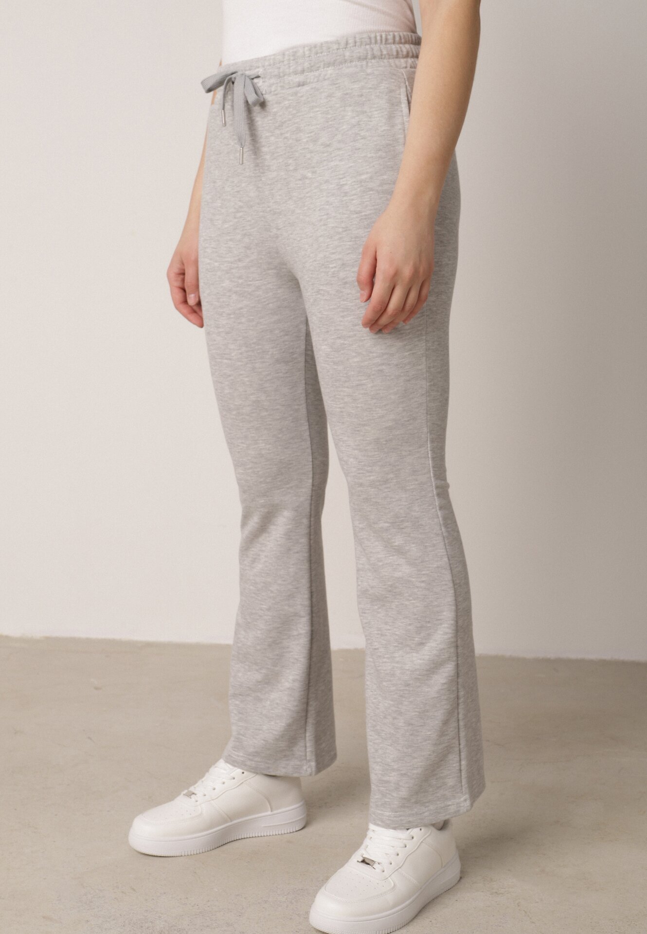  Set de trening gri deschis din bumbac bluză cu glugă și pantaloni evazați Nanre