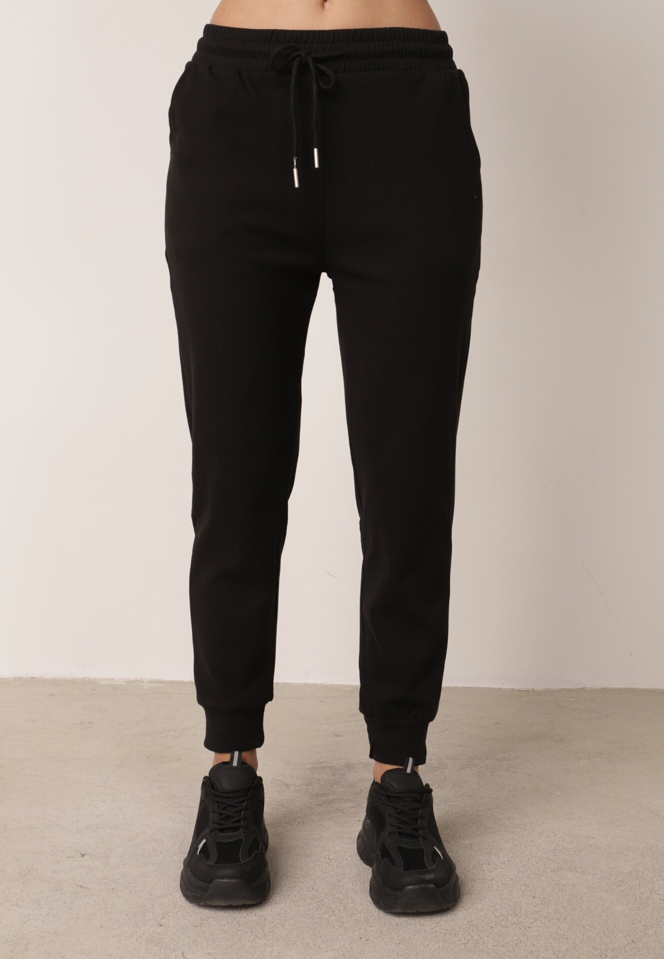  Set de trening Negru din 2 piese cu Bluză și Pantaloni Seraphelle